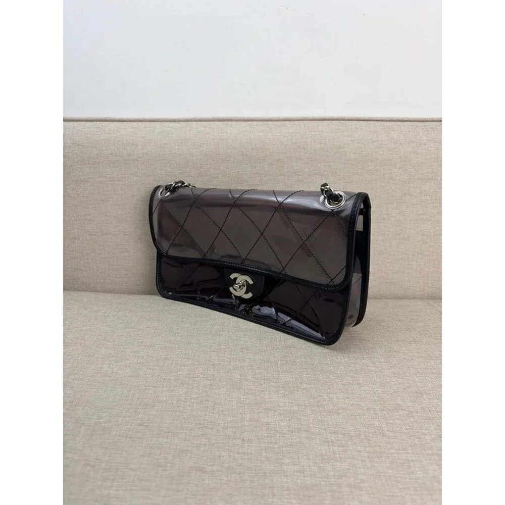 CHANEL Black Patent Leather Classic Flap Medium SHW